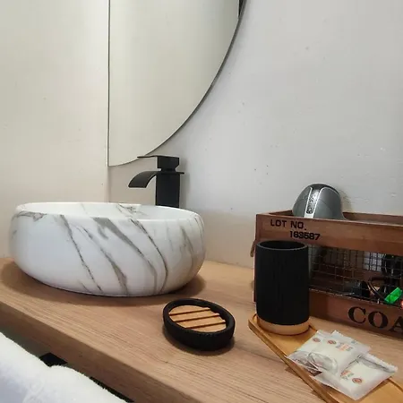 Antico Borgo Dei Templi Bed & Breakfast 4*