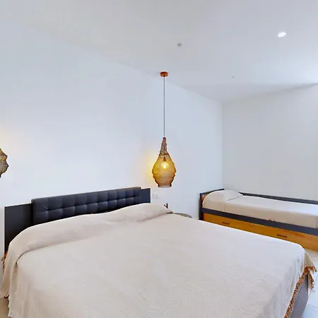 Antico Borgo Dei Templi Bed and Breakfast 4*