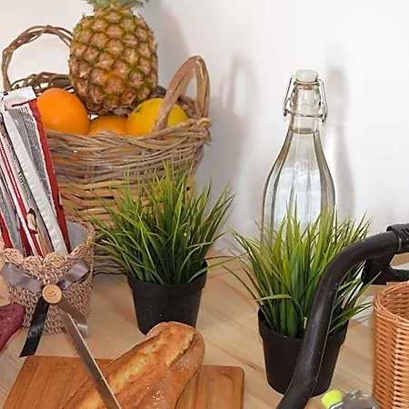 Antico Borgo Dei Templi Bed & Breakfast 4*