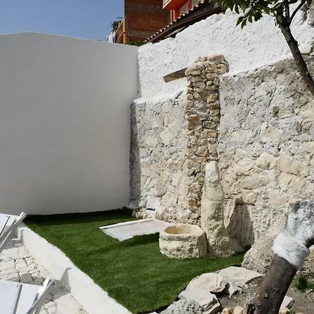 Antico Borgo Dei Templi Bed & Breakfast