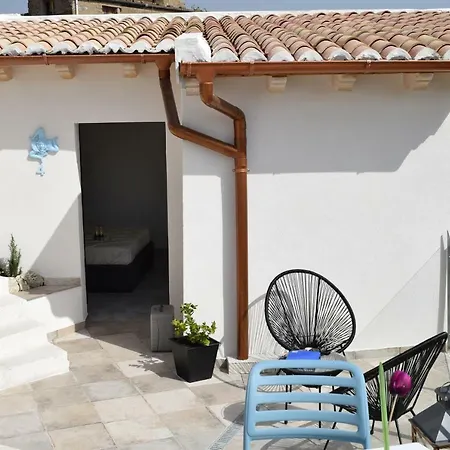 Antico Borgo Dei Templi Bed & Breakfast